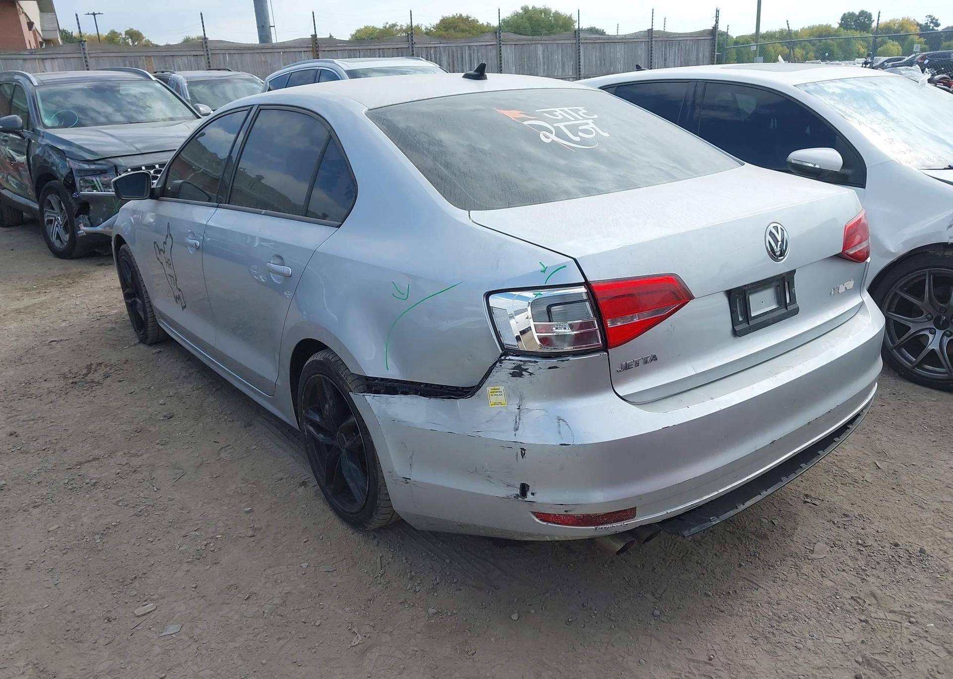2015 VOLKSWAGEN JETTA 2.0L TRENDLINE