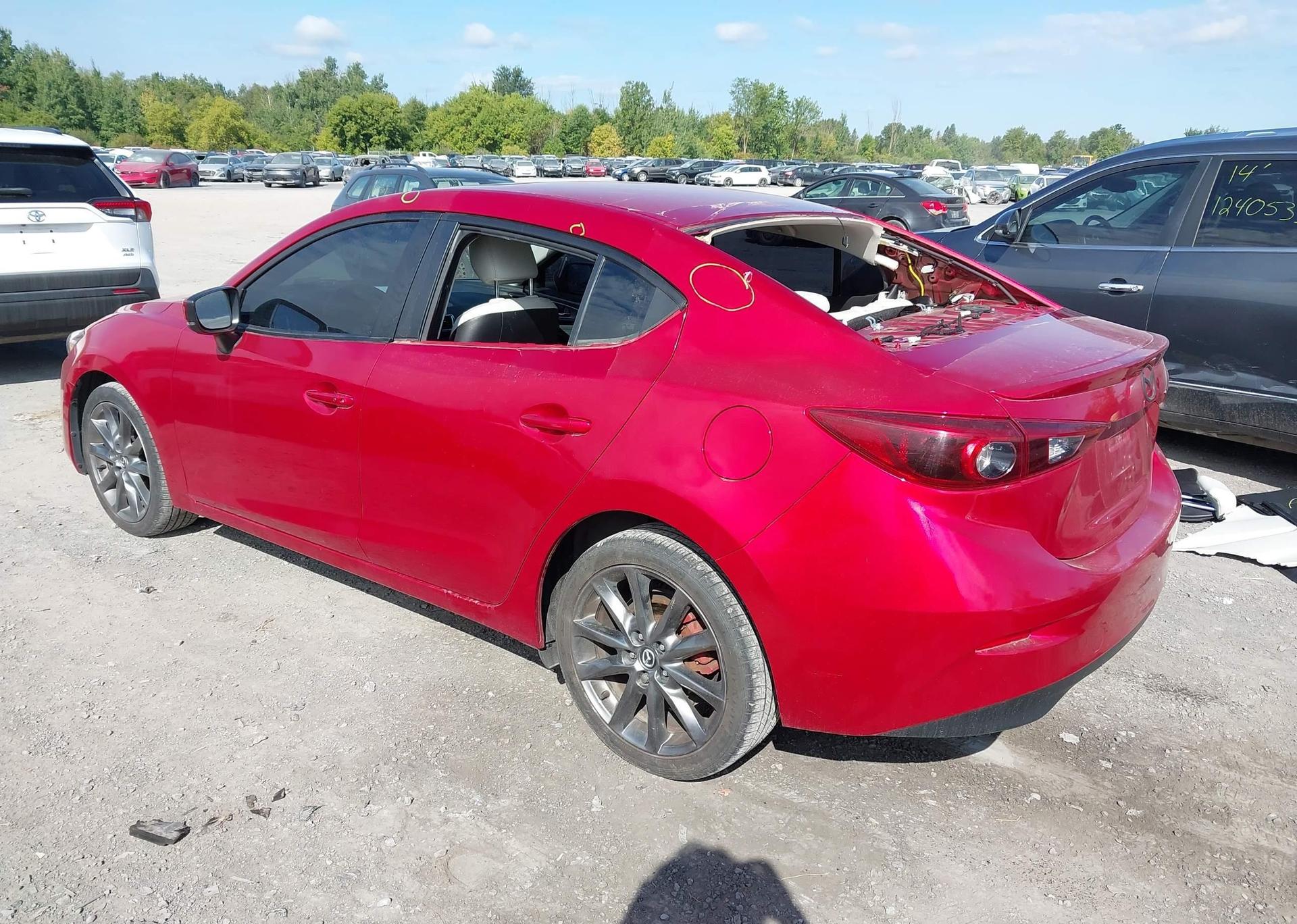 2018 MAZDA MAZDA3 GT