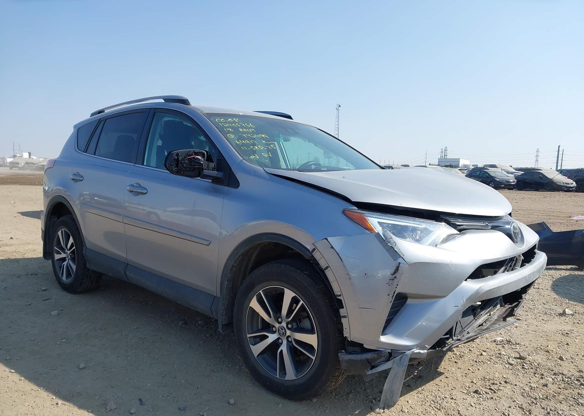 2018 TOYOTA RAV4 LE