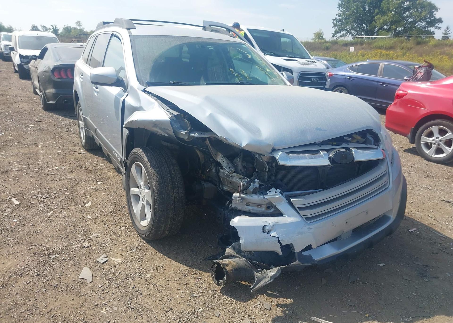 2014 SUBARU LEGACY OUTBACK