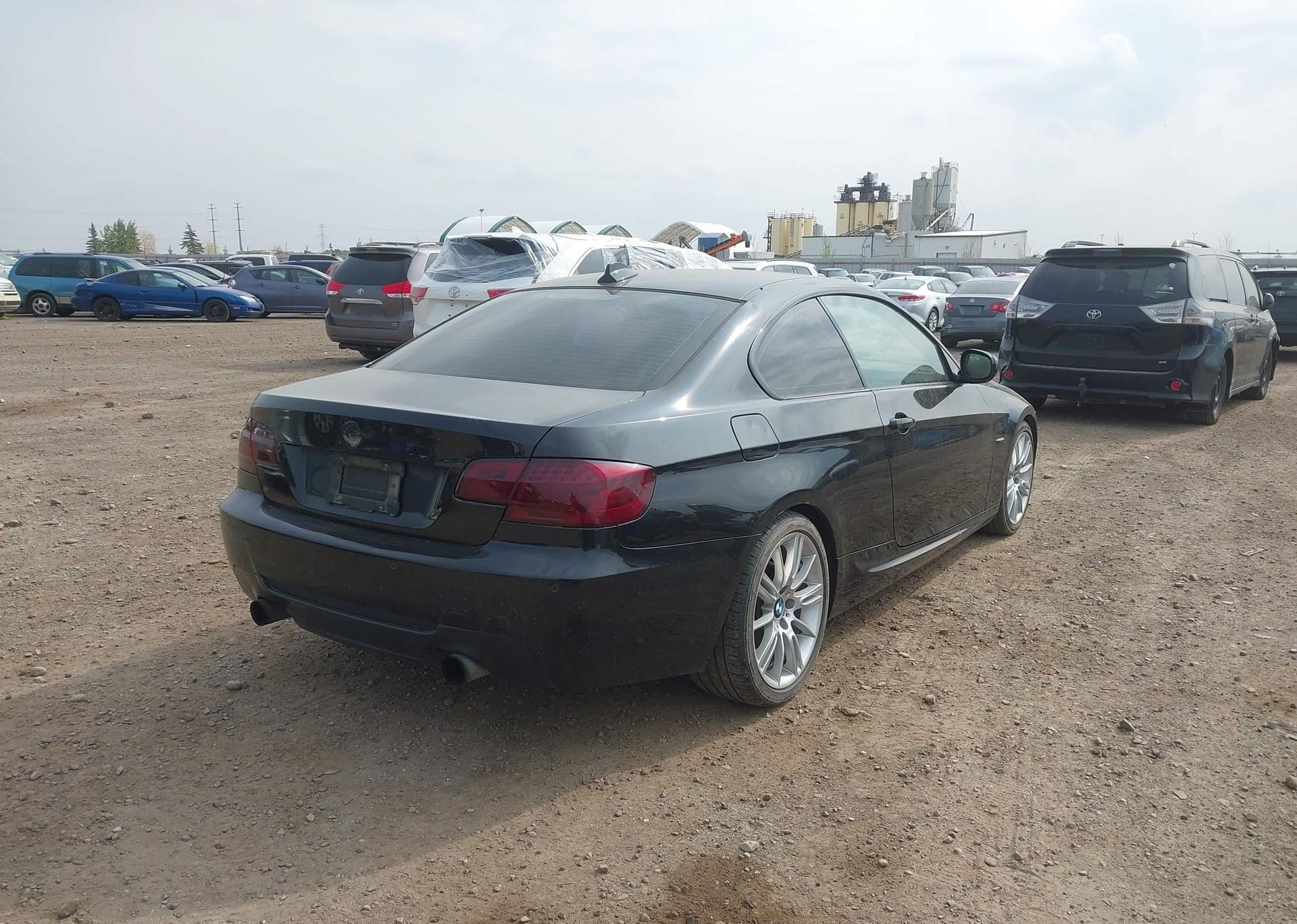 2011 BMW 335 XI