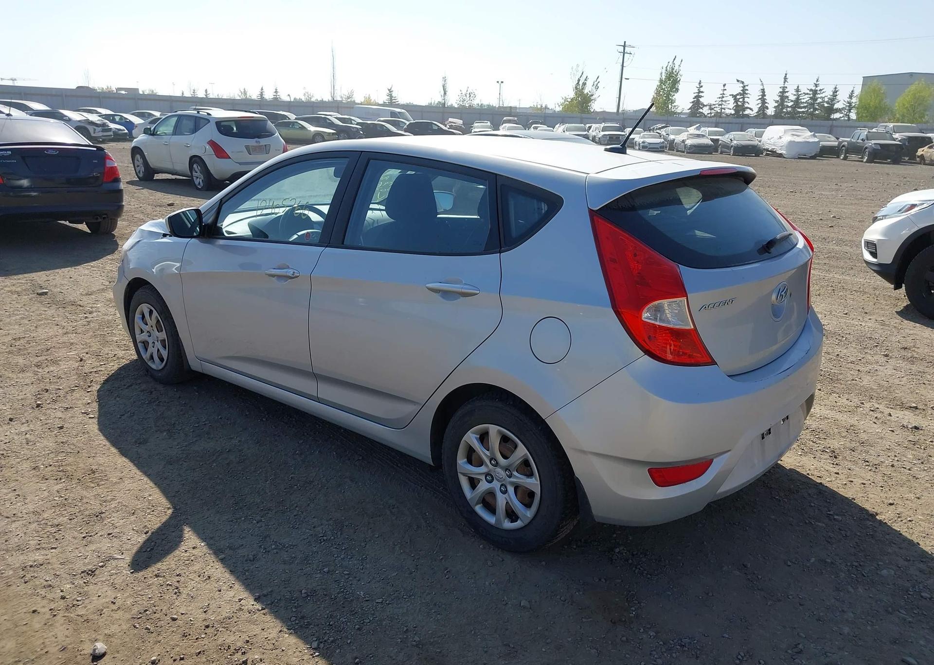 2014 HYUNDAI ACCENT GLS