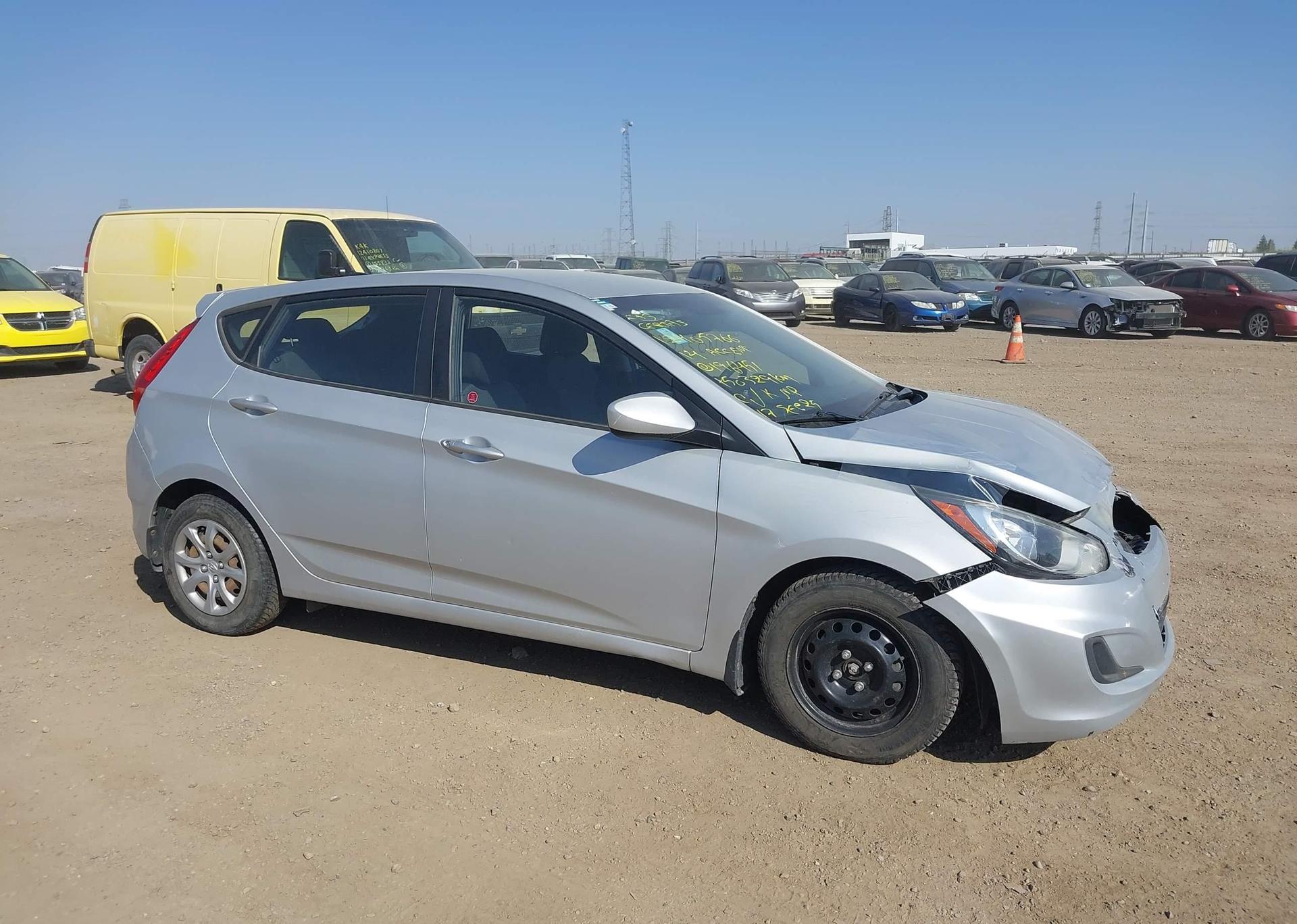 2014 HYUNDAI ACCENT GLS