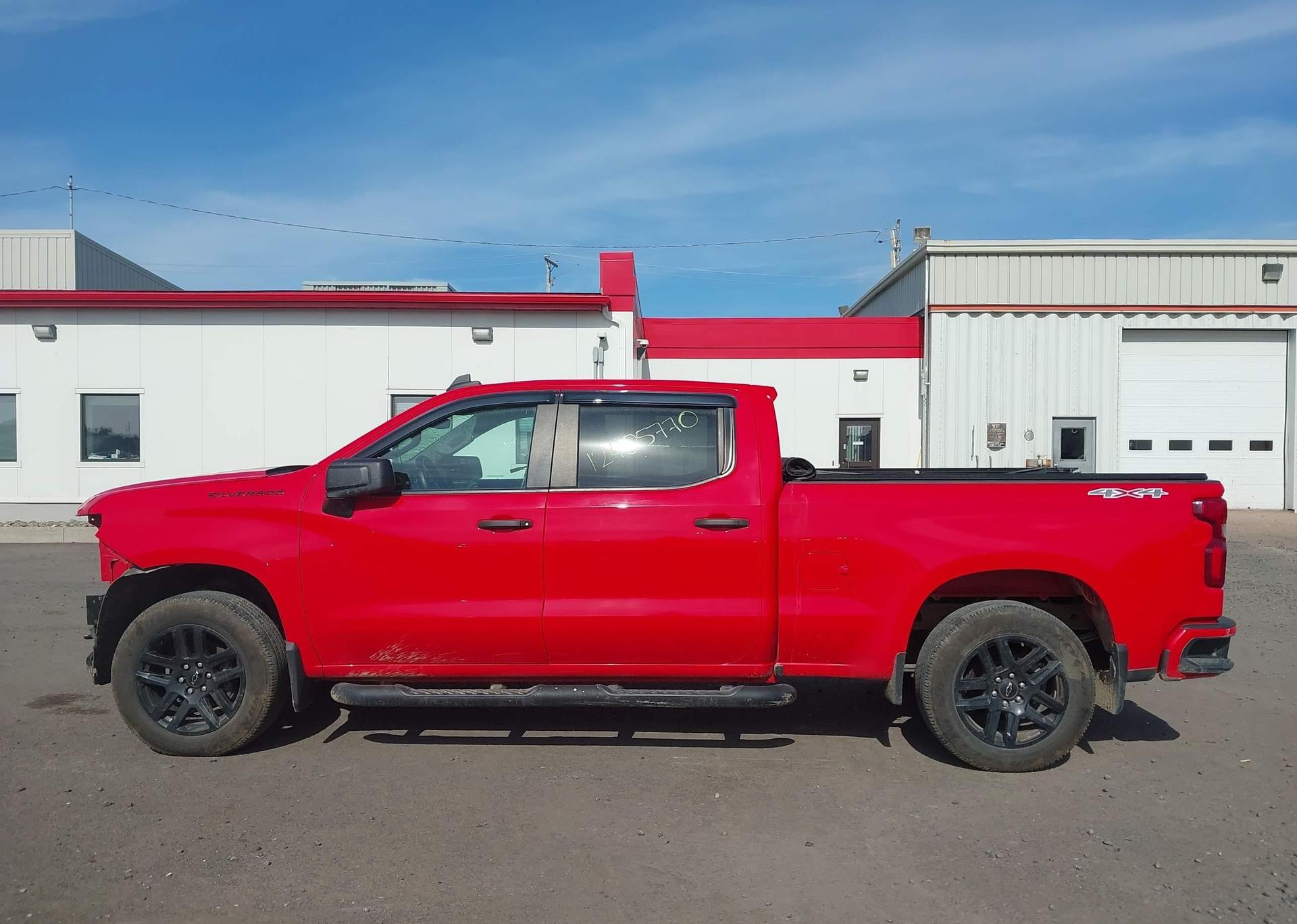 2021 CHEVROLET SILVERADO 1500 CUSTOM