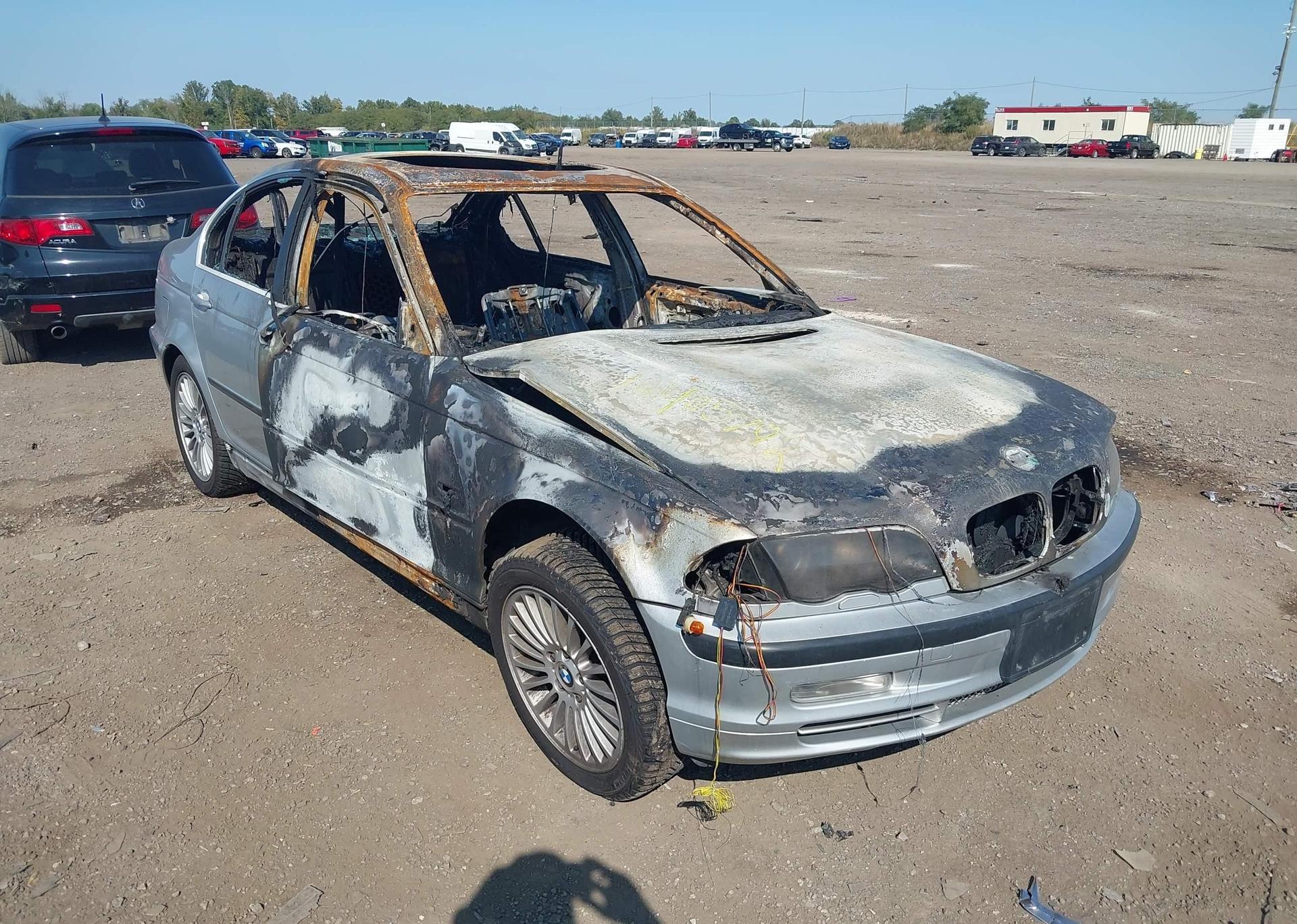 2001 BMW 330 I