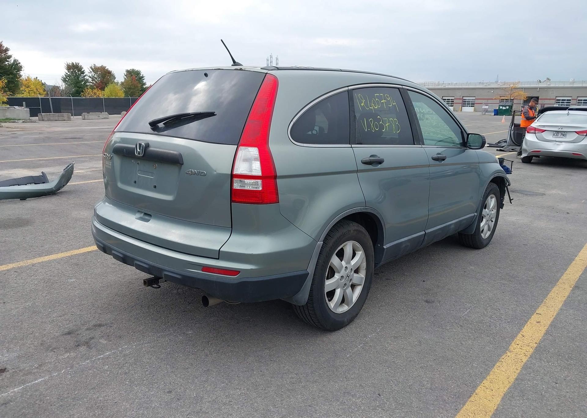 2010 HONDA CR-V LX