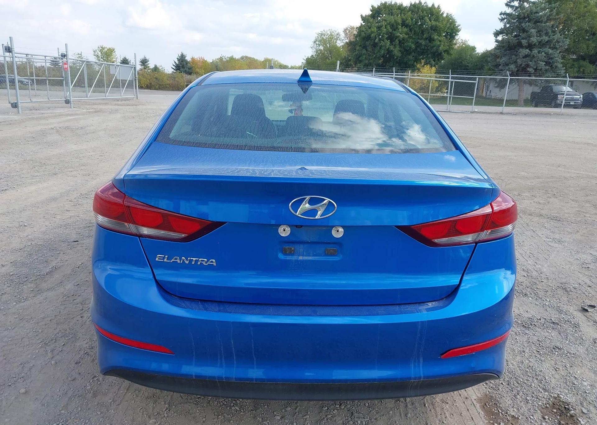 2017 HYUNDAI ELANTRA