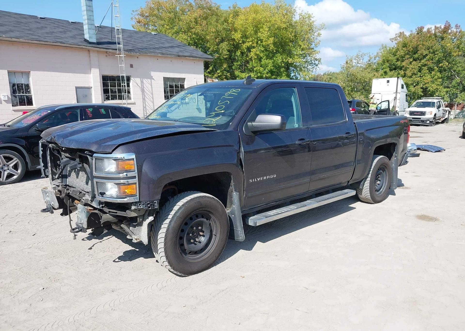 2015 CHEVROLET SILVERADO 1500 1LT