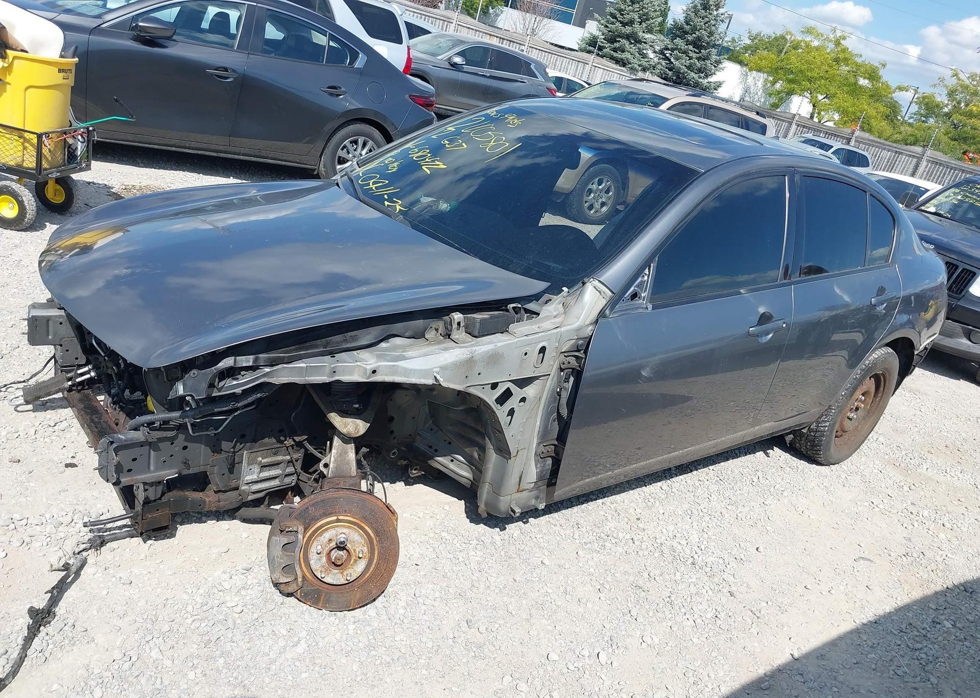 2012 INFINITI G37