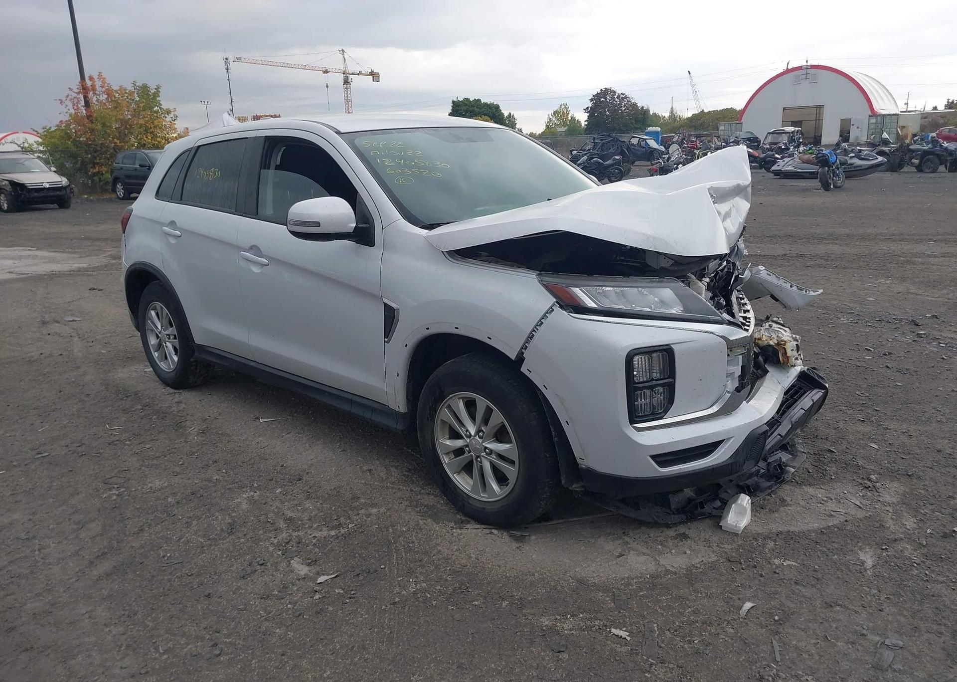 2022 MITSUBISHI RVR SE
