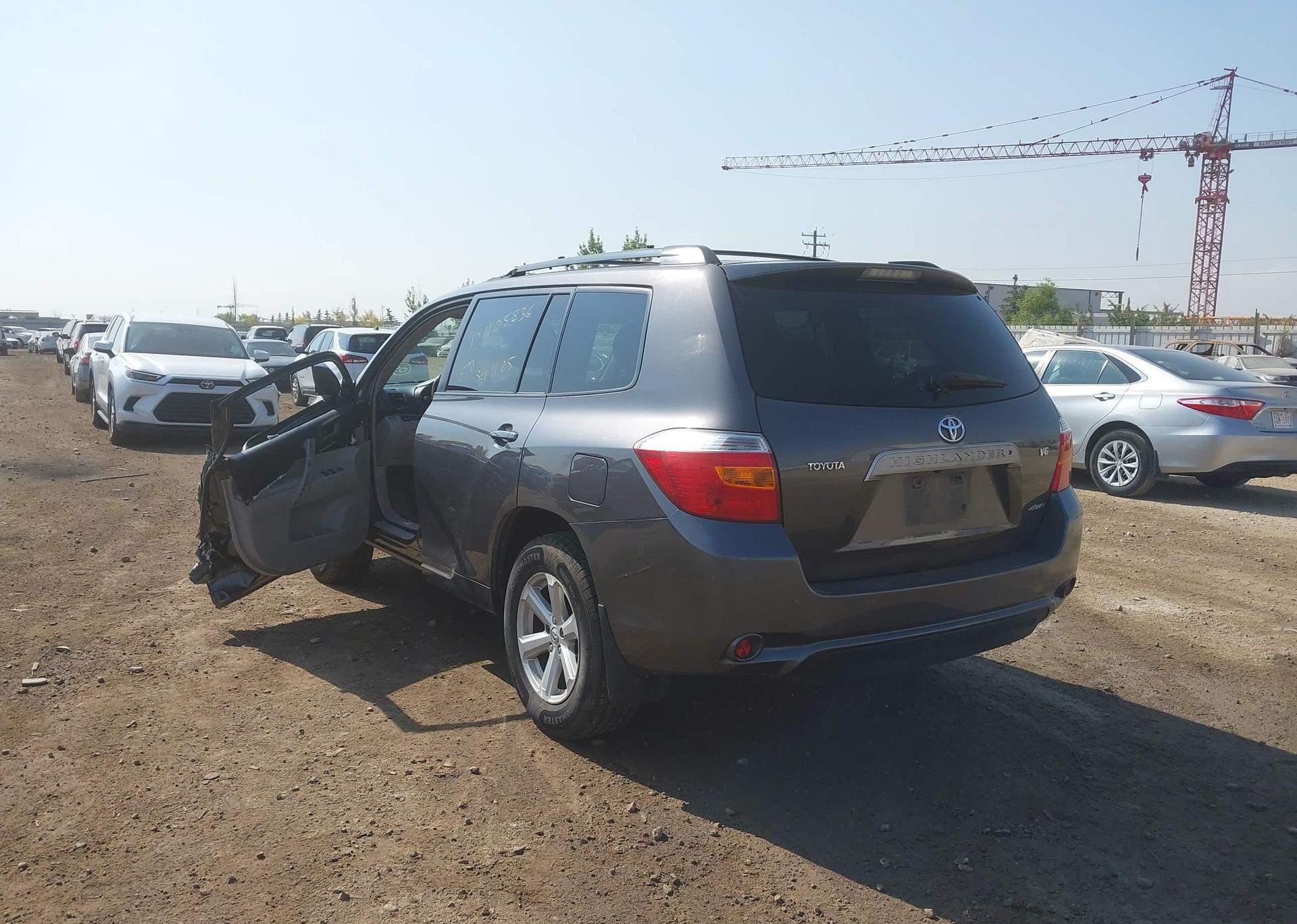 2008 TOYOTA HIGHLANDER SR5