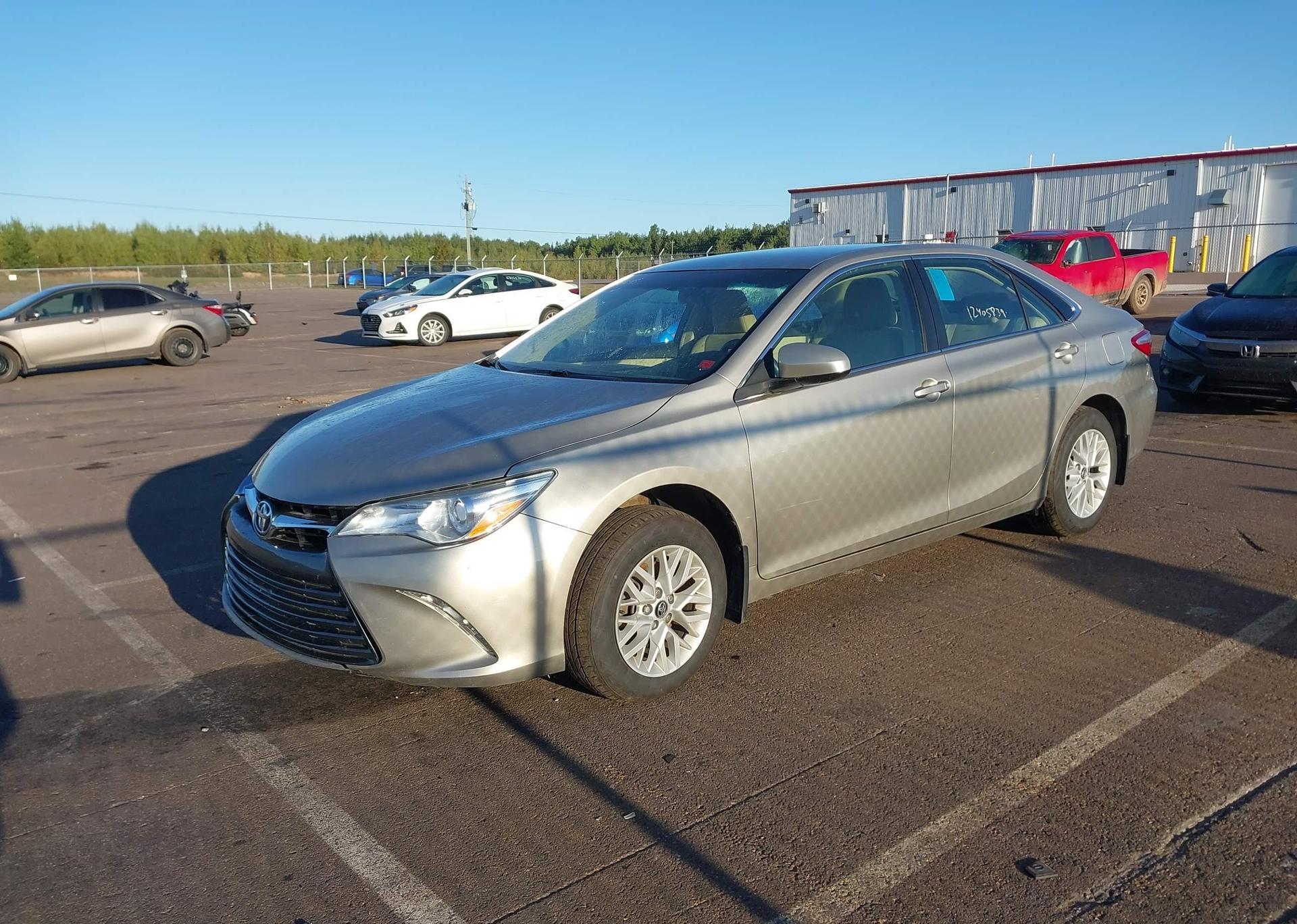 2017 TOYOTA CAMRY LE