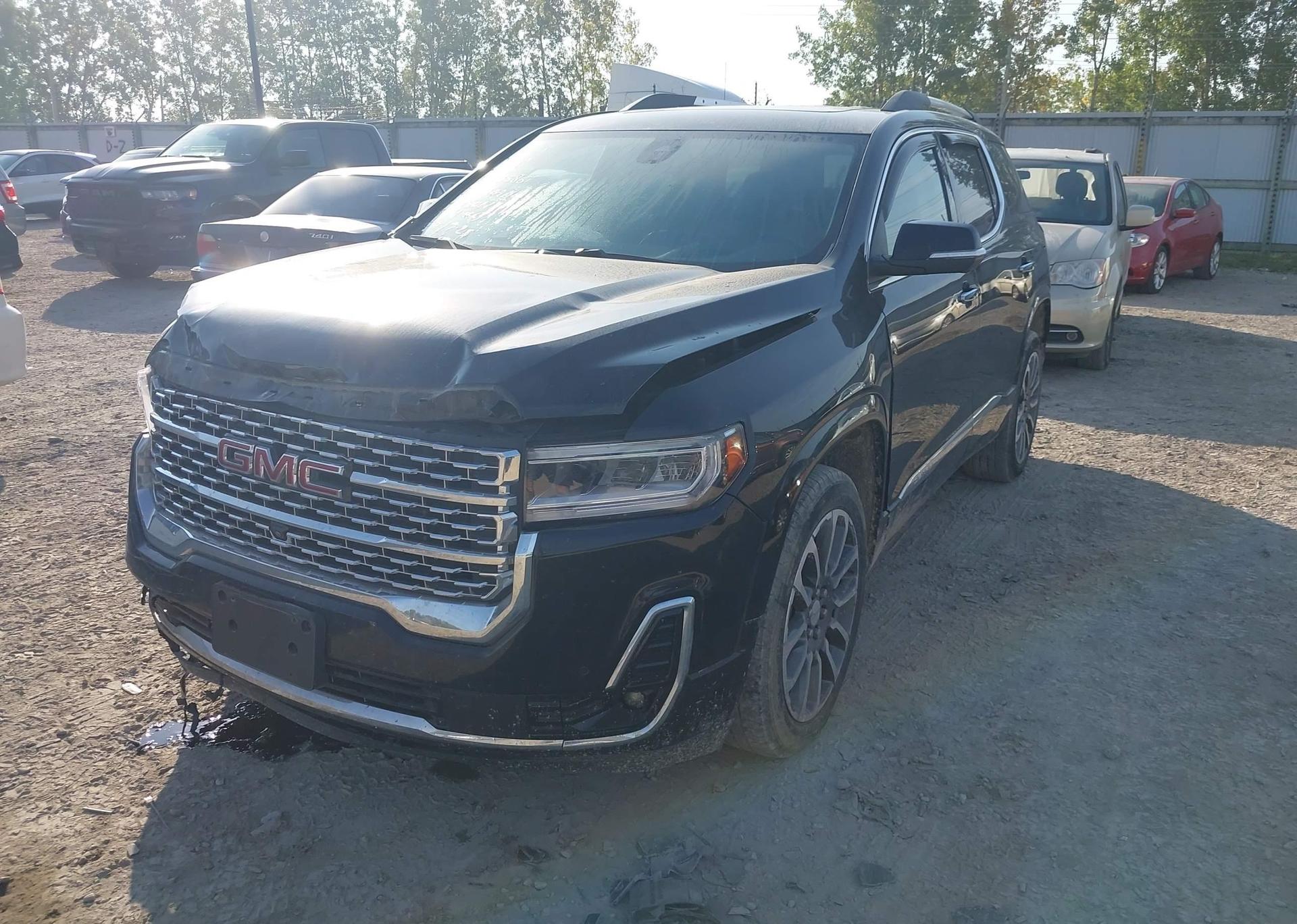 2022 GMC ACADIA DENALI