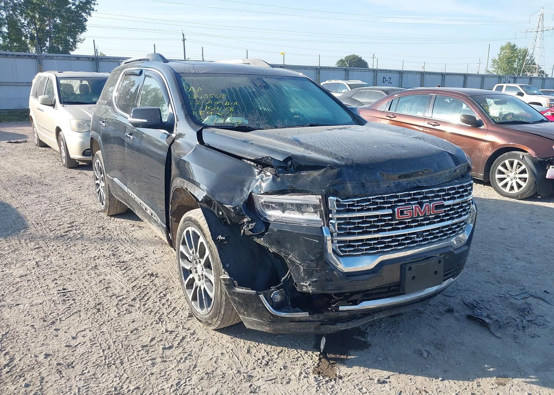 2022 GMC ACADIA DENALI