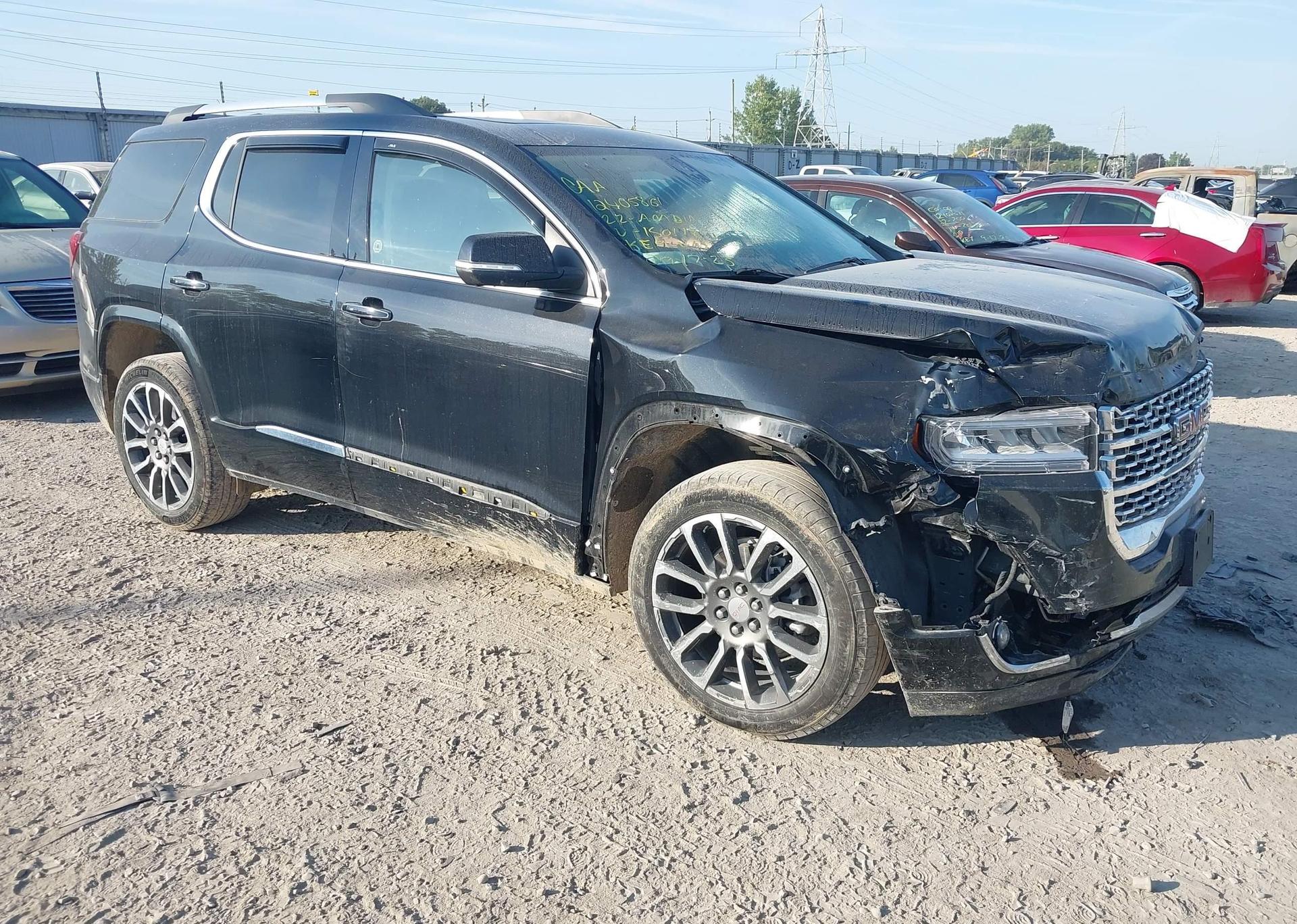 2022 GMC ACADIA DENALI