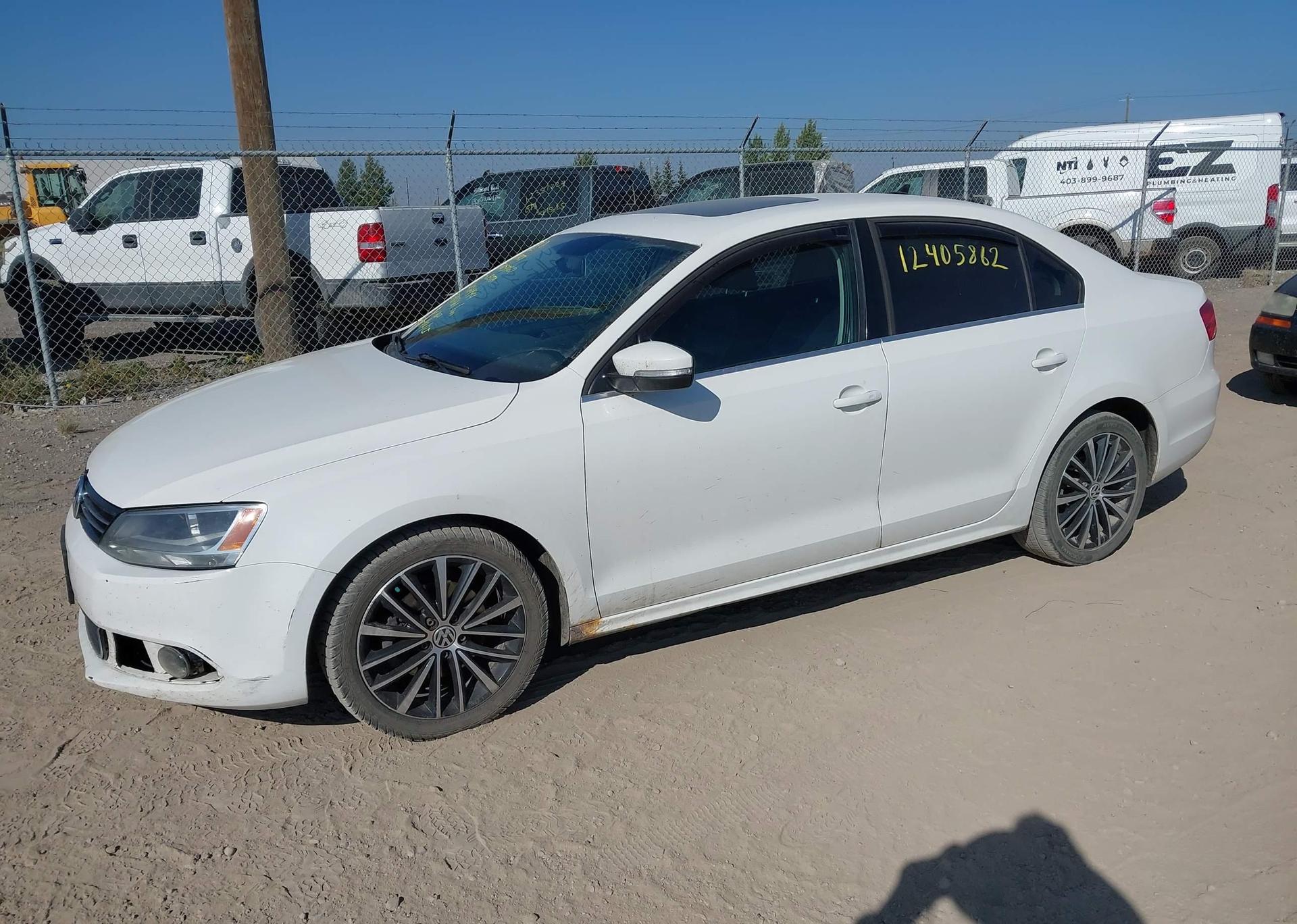 2013 VOLKSWAGEN JETTA SEL