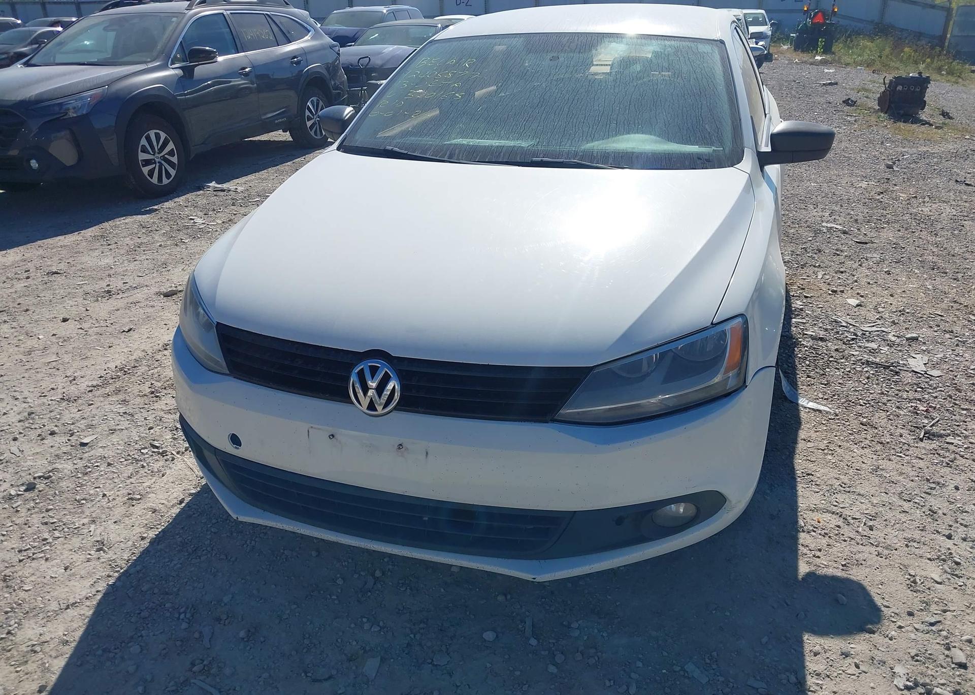 2013 VOLKSWAGEN JETTA