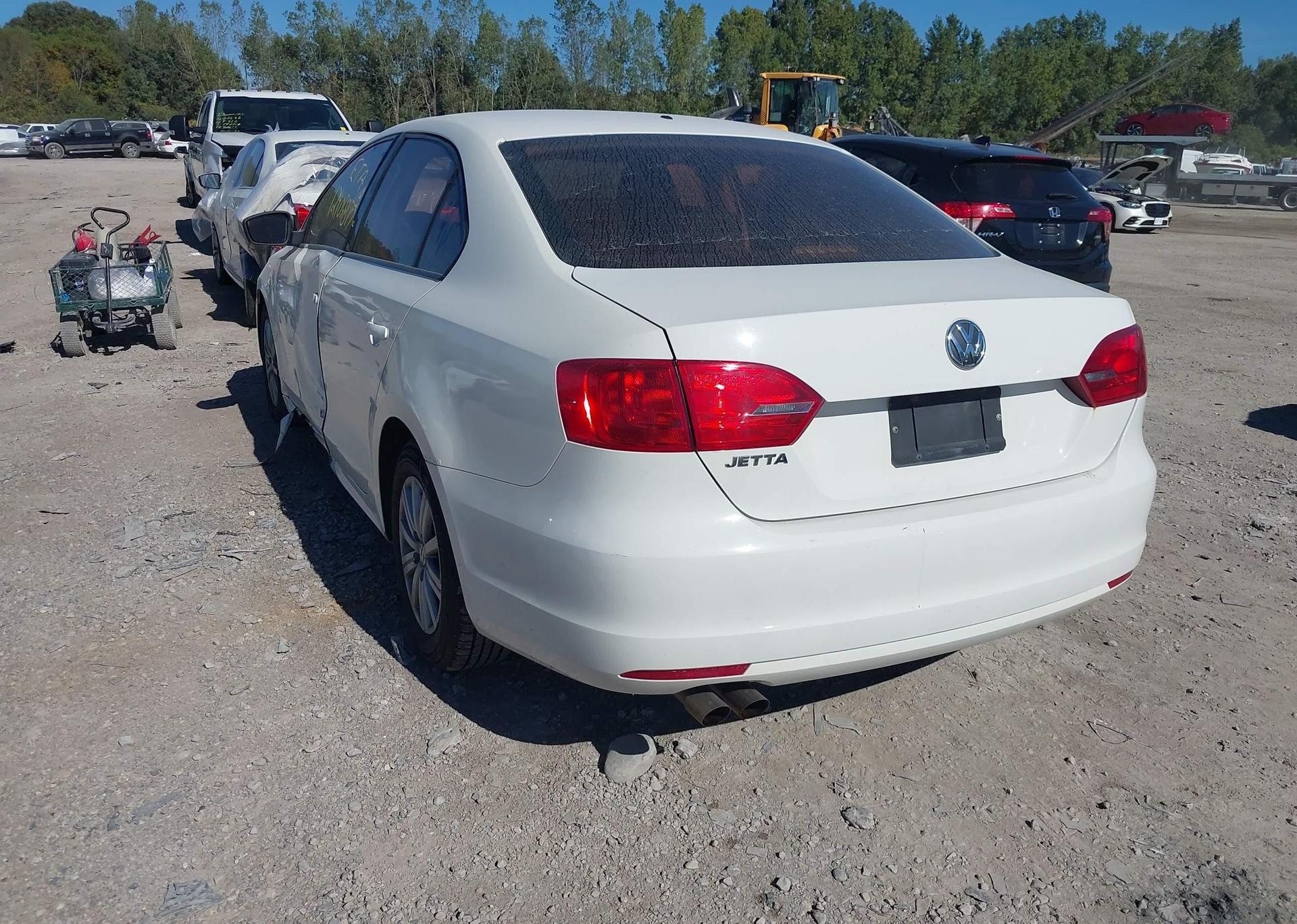 2013 VOLKSWAGEN JETTA