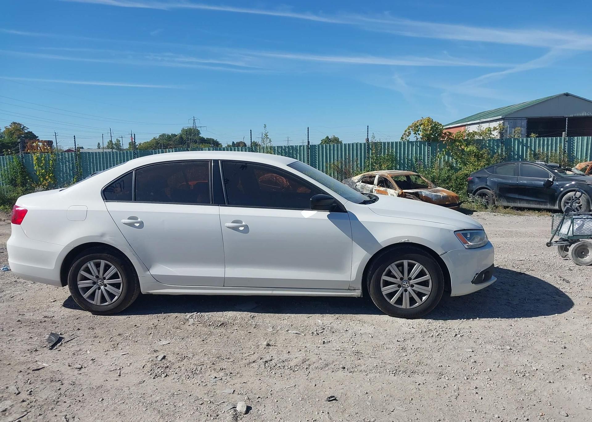 2013 VOLKSWAGEN JETTA