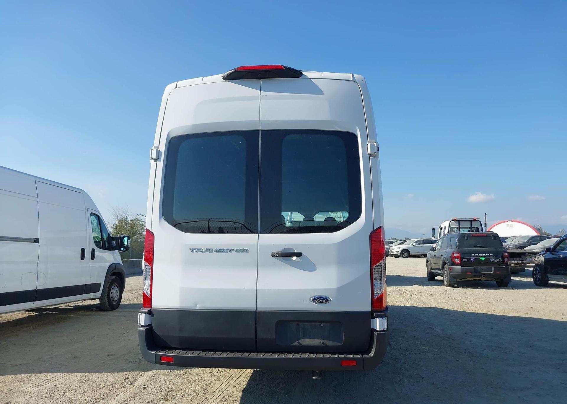 2021 FORD transit t-250