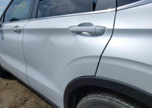 2022 MITSUBISHI OUTLANDER LE