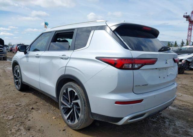 2022 MITSUBISHI OUTLANDER LE