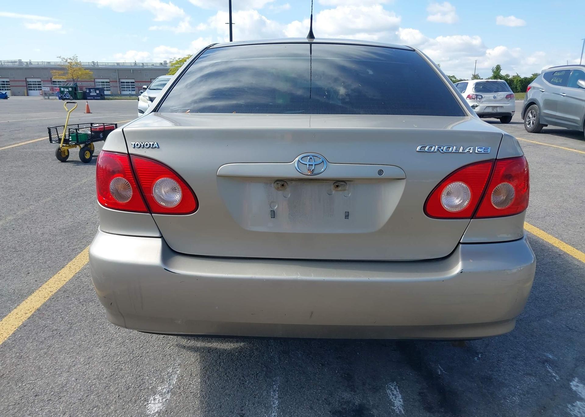 2006 TOYOTA COROLLA CE