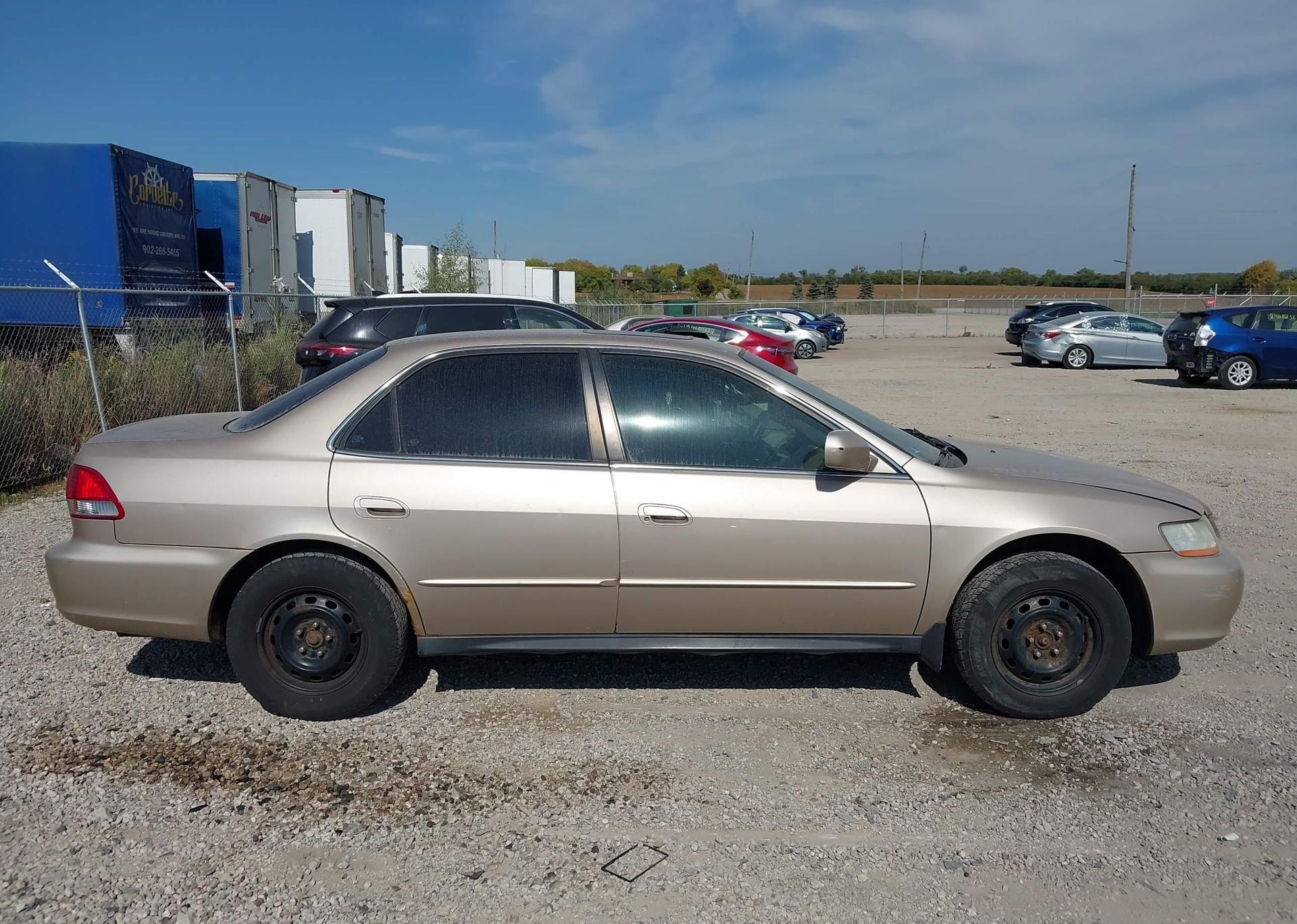 2002 HONDA ACCORD SE