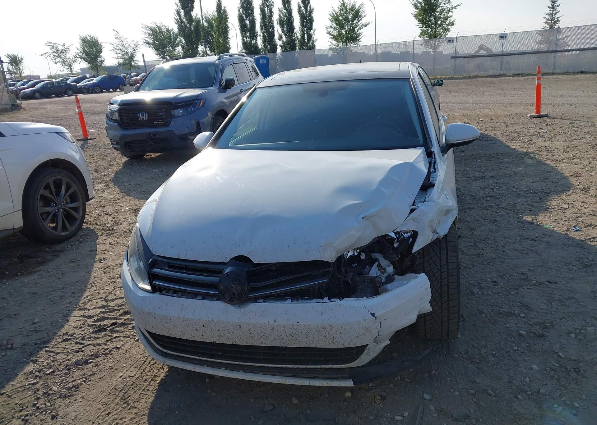 2016 VOLKSWAGEN GOLF 1.8 TSI COMFORTLINE