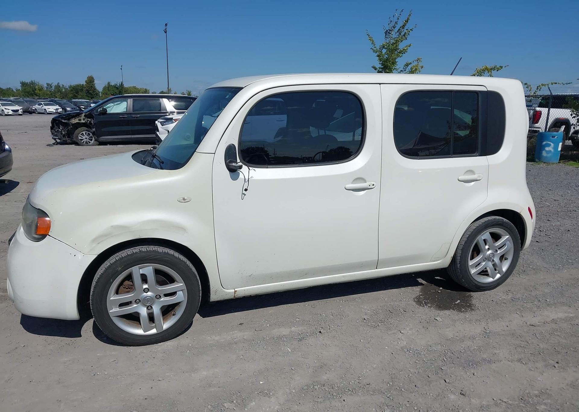 2012 NISSAN CUBE