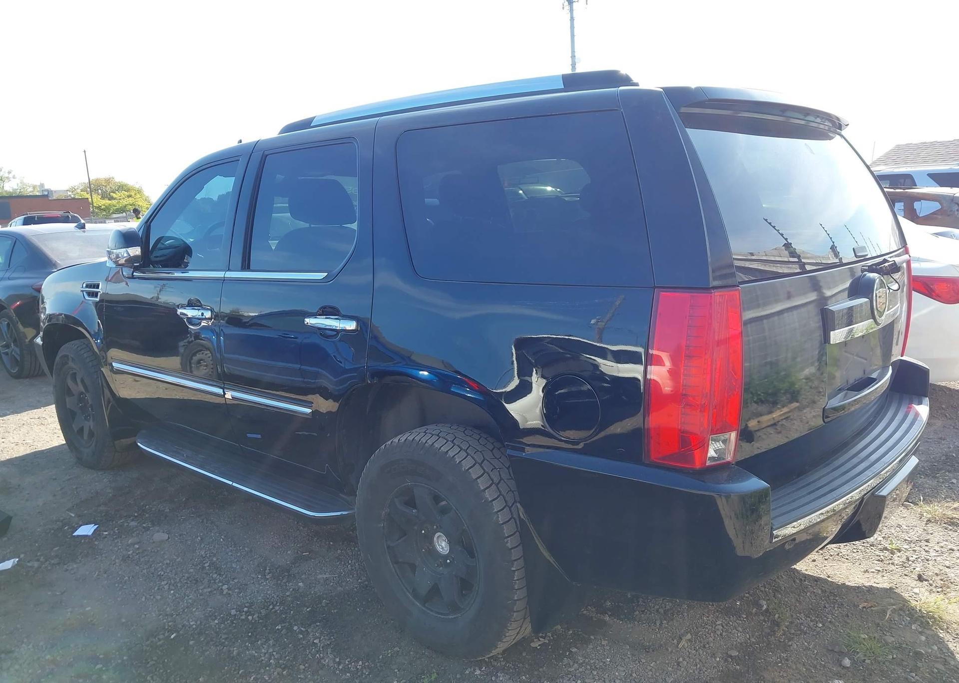 2008 CADILLAC ESCALADE LUXURY