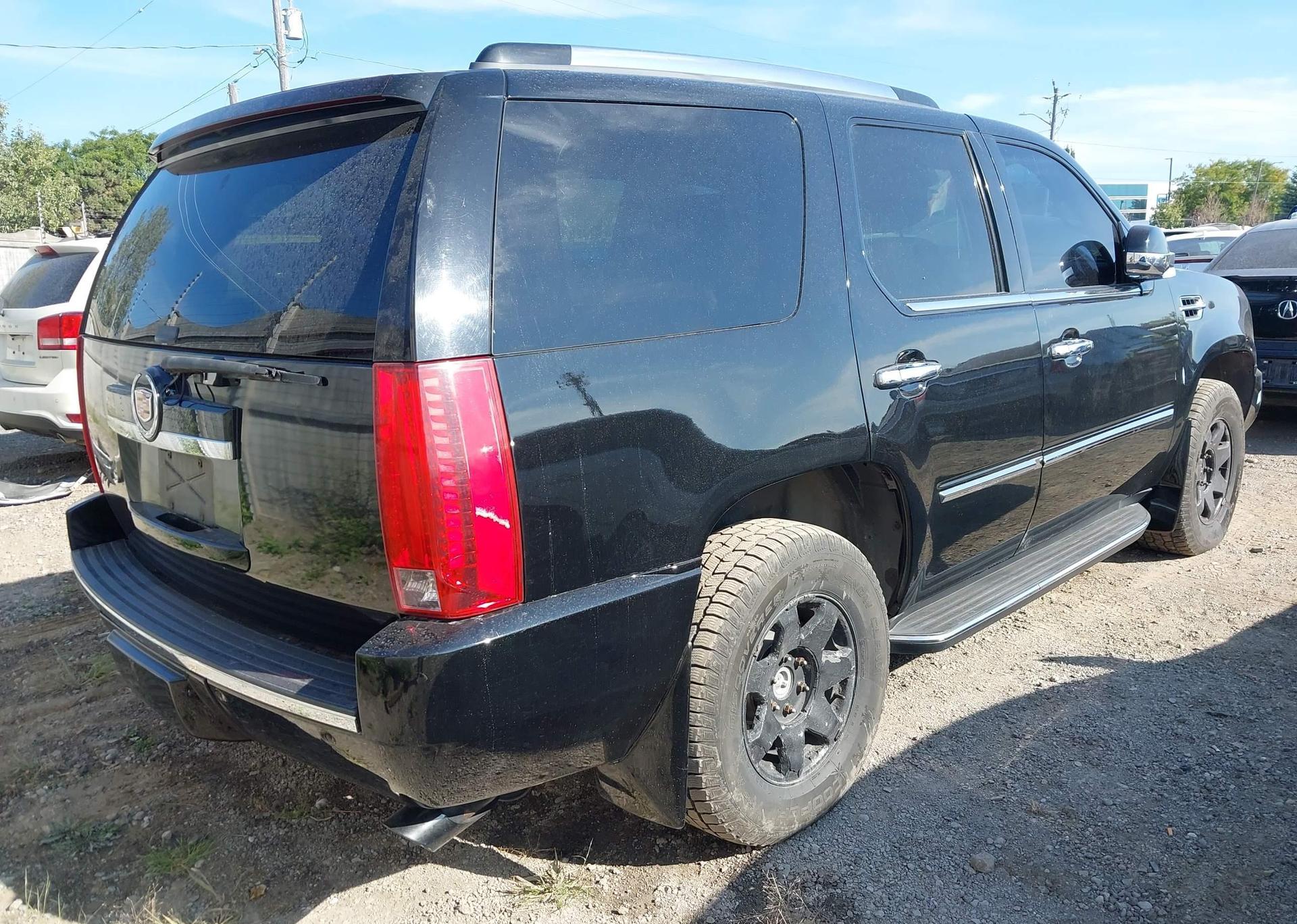 2008 CADILLAC ESCALADE LUXURY