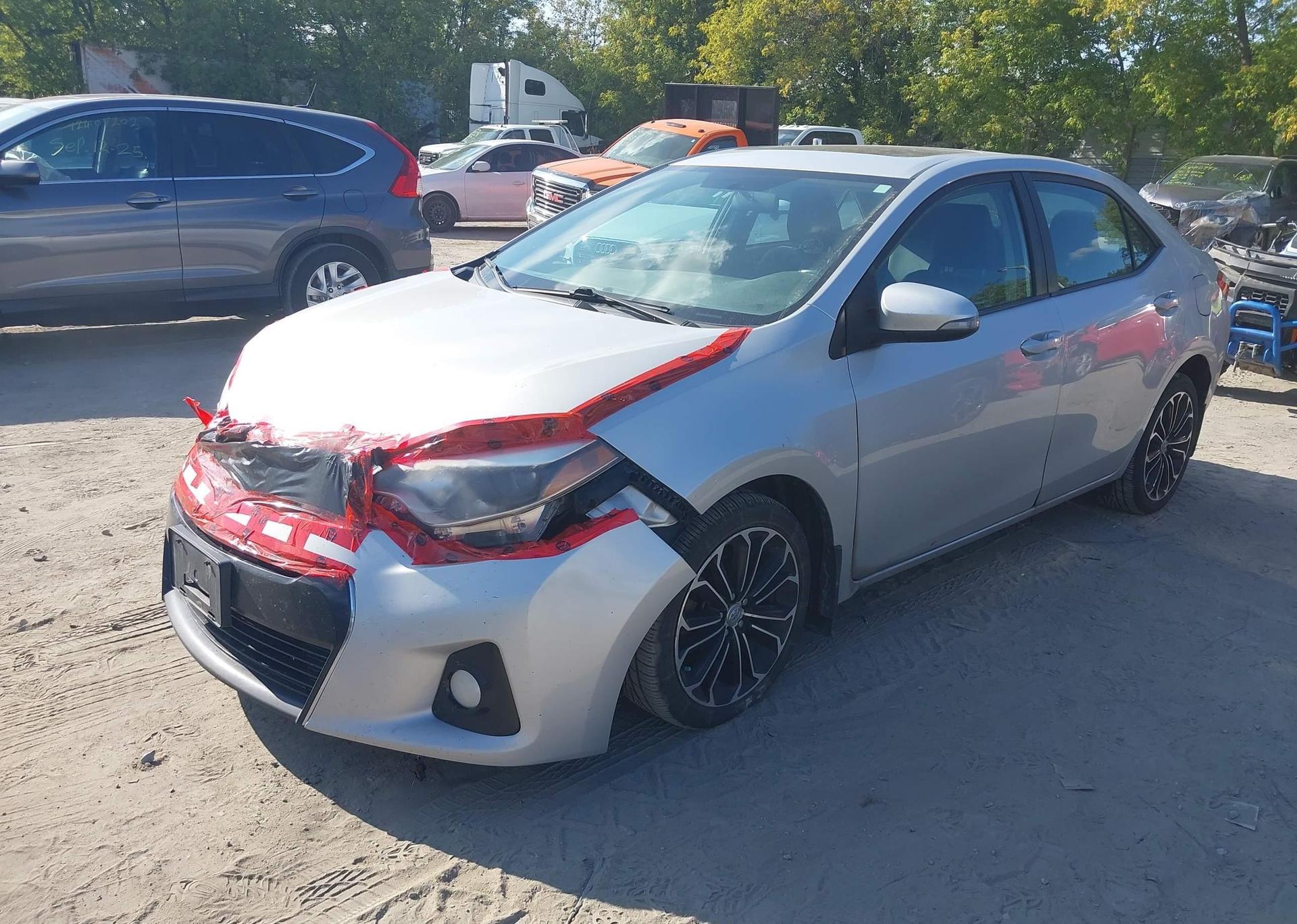 2015 TOYOTA COROLLA S