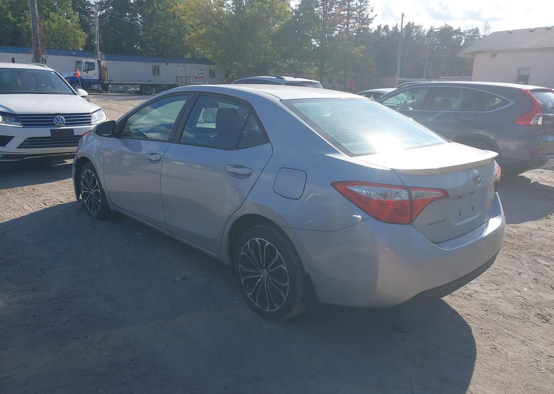 2015 TOYOTA COROLLA S