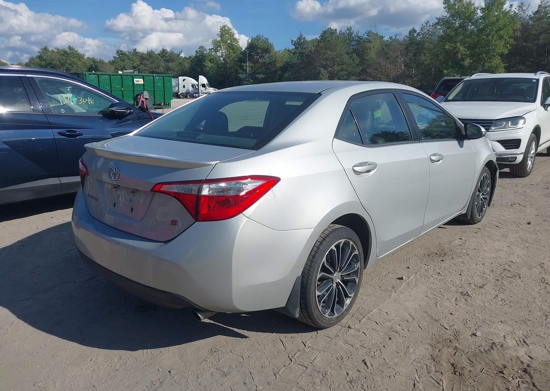 2015 TOYOTA COROLLA S