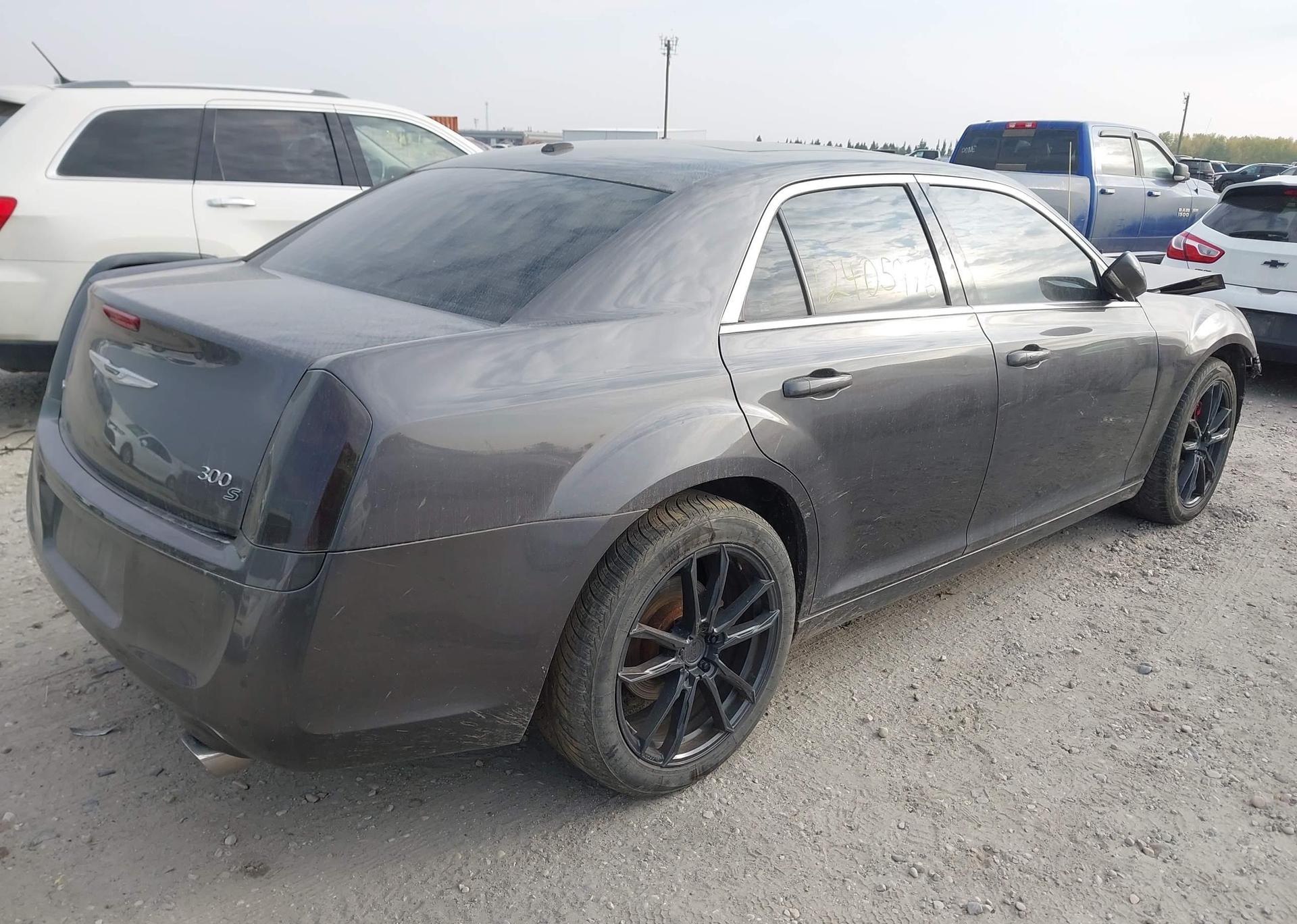 2014 CHRYSLER 300 S