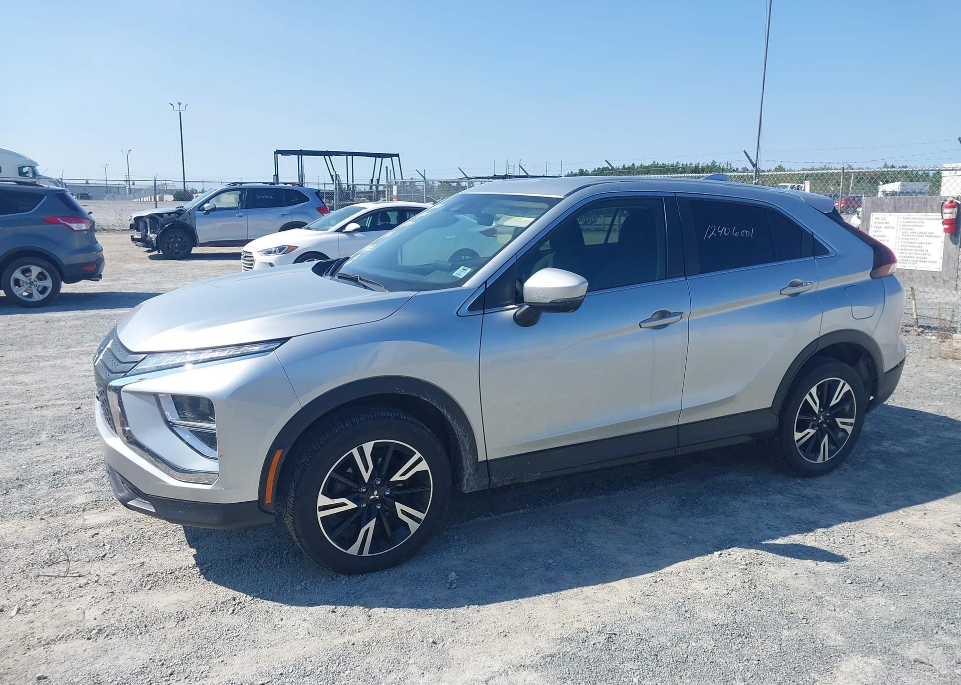 2024 MITSUBISHI ECLIPSE CROSS ES