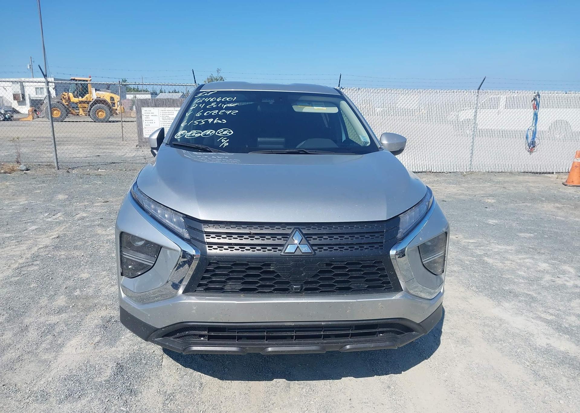 2024 MITSUBISHI ECLIPSE CROSS ES