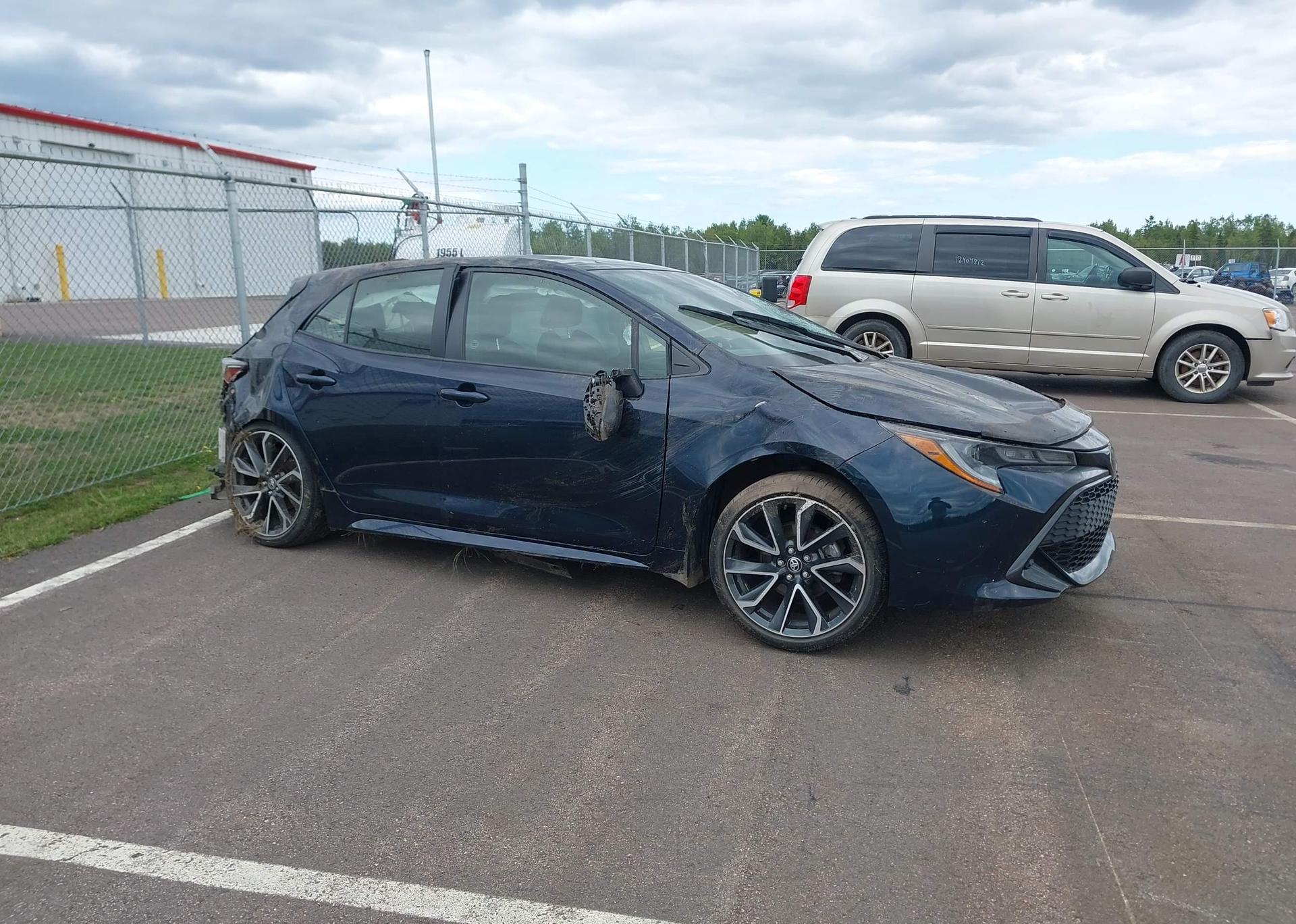 2022 TOYOTA COROLLA SE