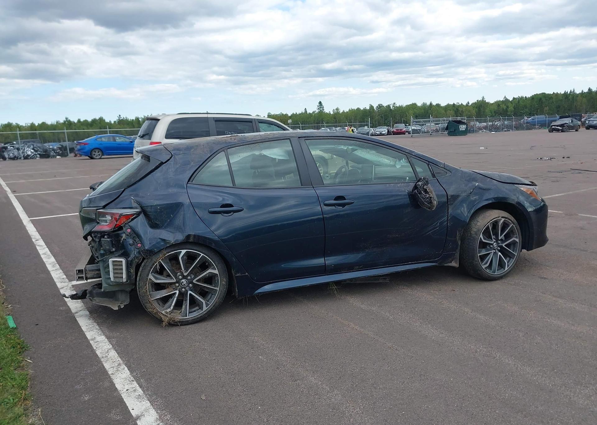 2022 TOYOTA COROLLA SE