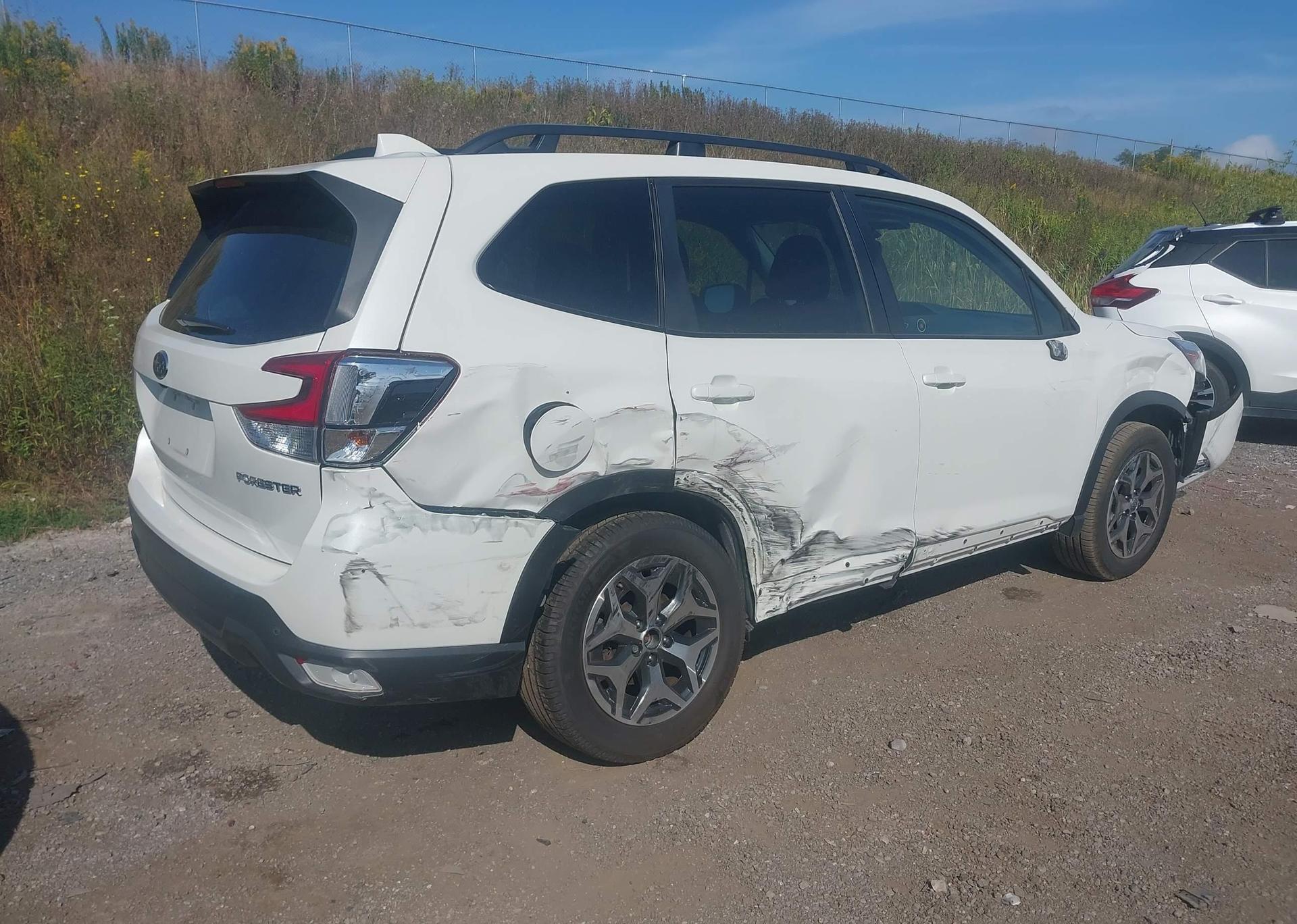 2022 SUBARU FORESTER TOURING