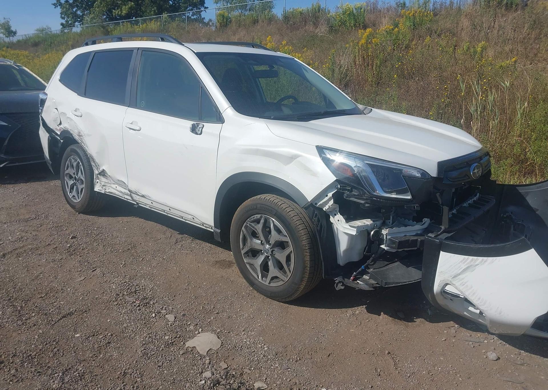 2022 SUBARU FORESTER TOURING