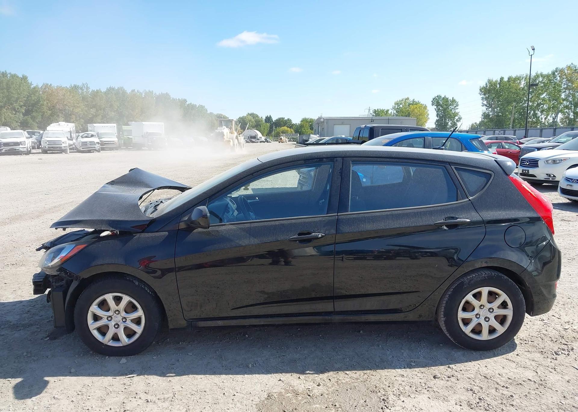 2013 HYUNDAI ACCENT GLS
