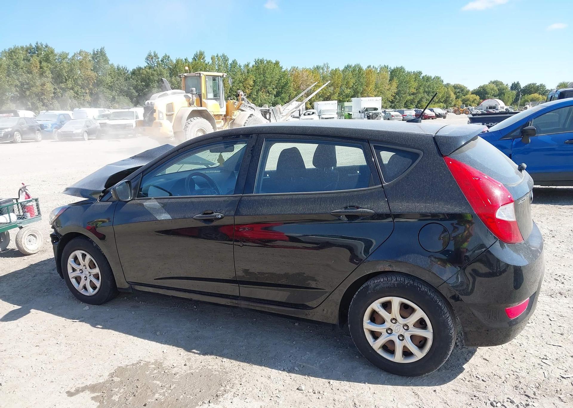 2013 HYUNDAI ACCENT GLS