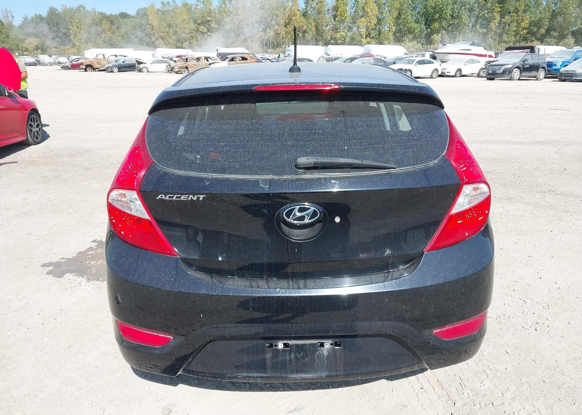 2013 HYUNDAI ACCENT GLS