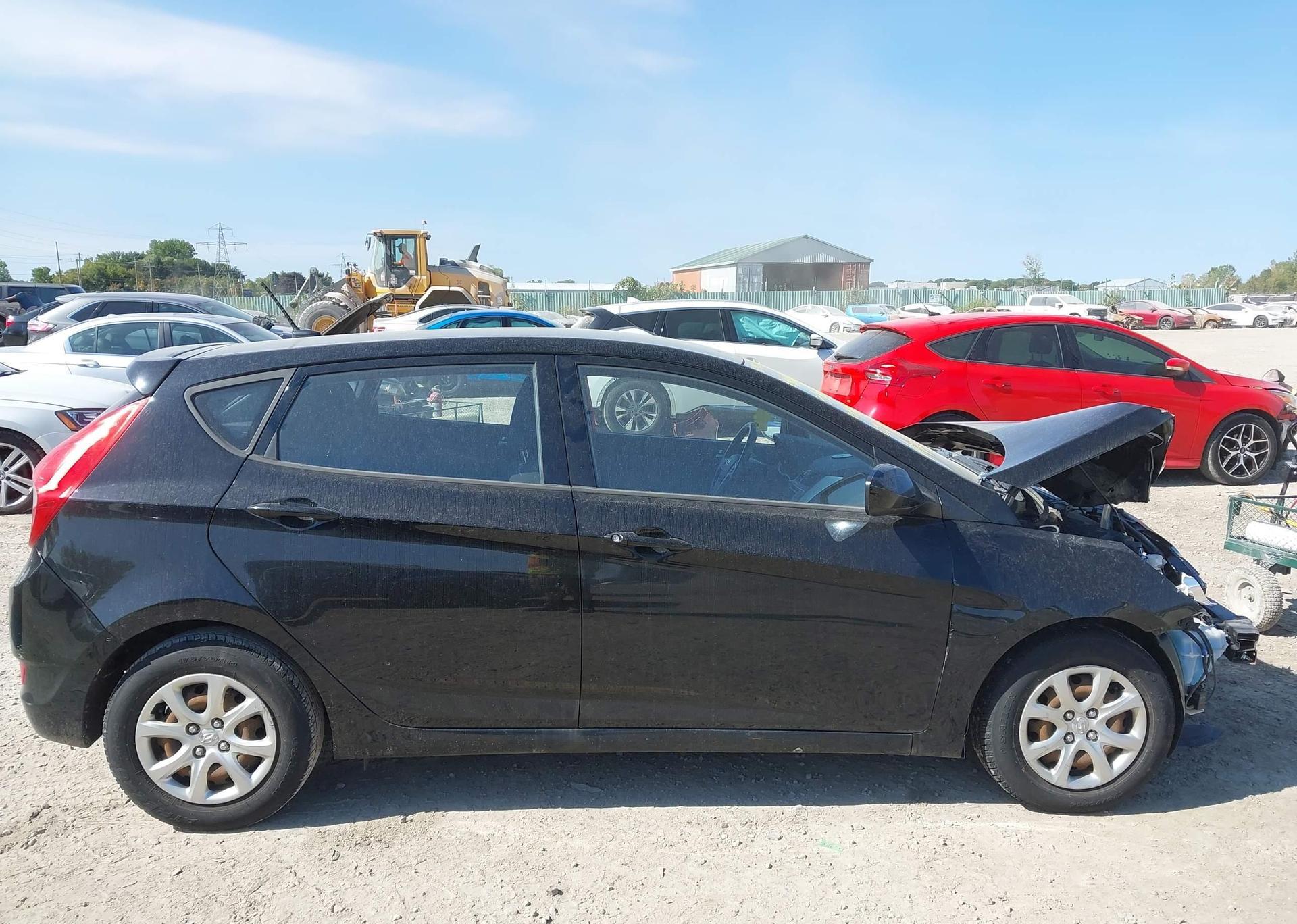 2013 HYUNDAI ACCENT GLS