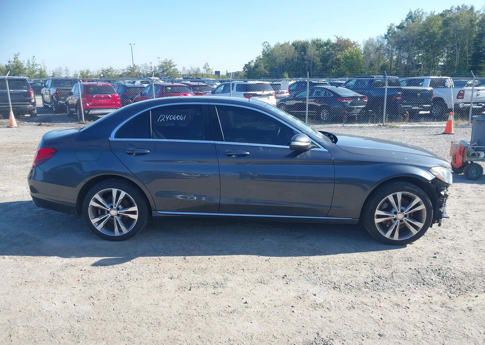 2015 MERCEDES-BENZ C 300 4MATIC