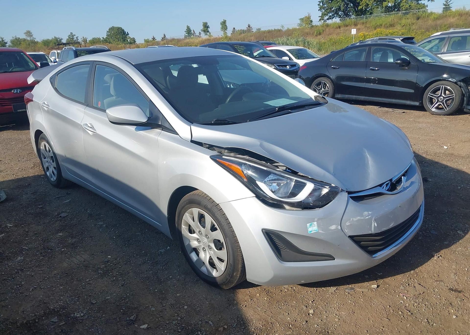 2014 HYUNDAI ELANTRA GL