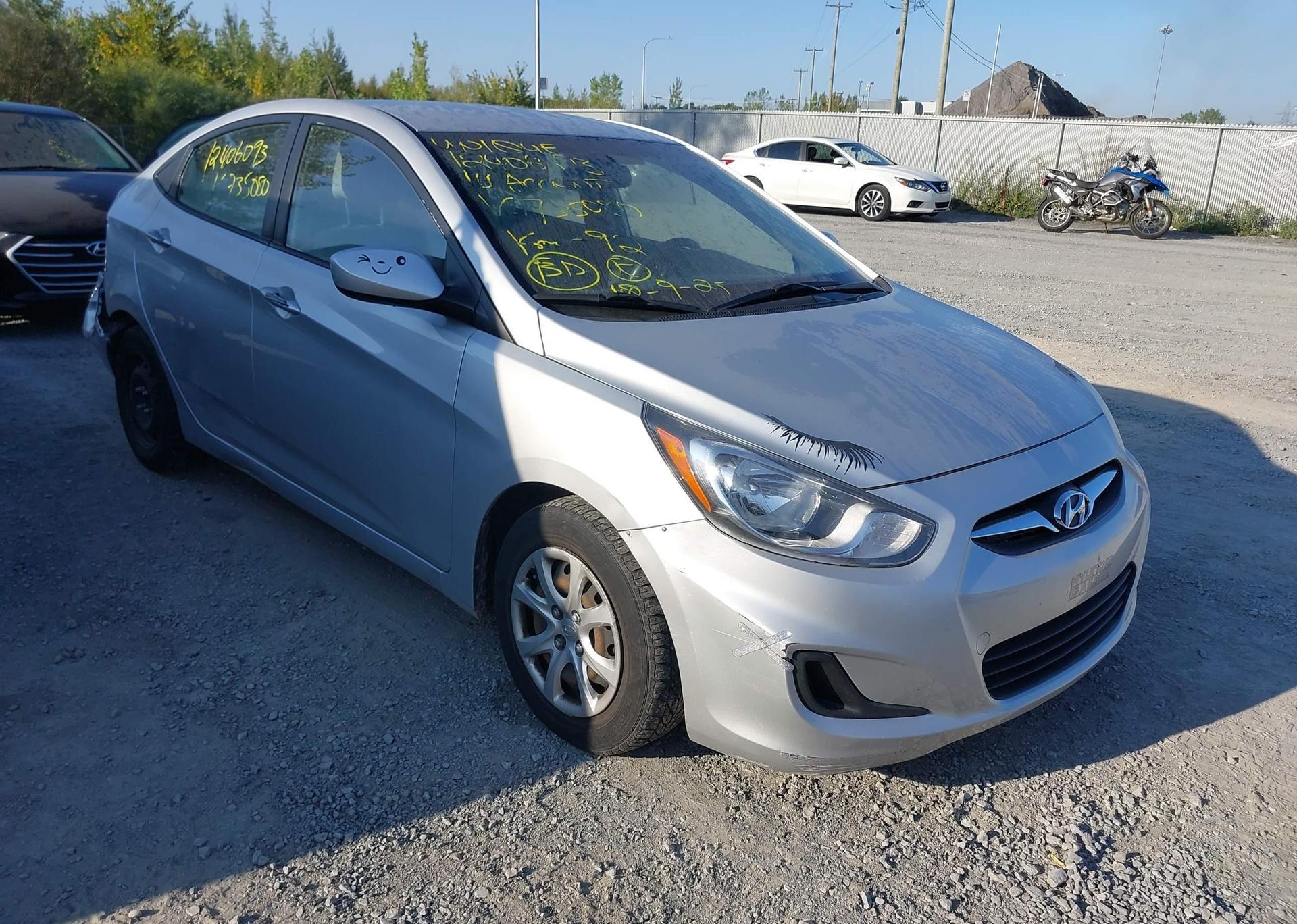 2014 HYUNDAI ACCENT GL