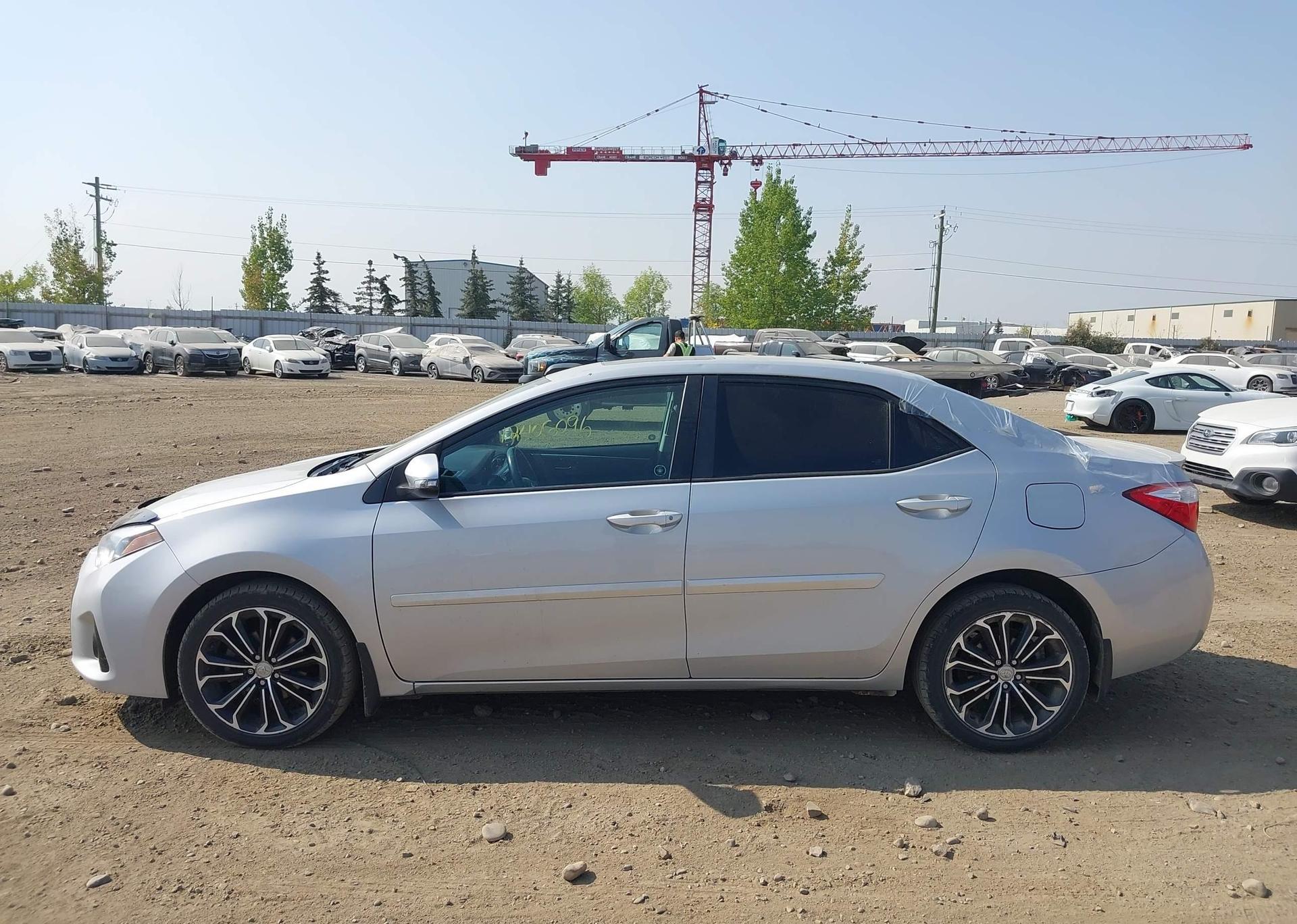 2014 TOYOTA COROLLA S